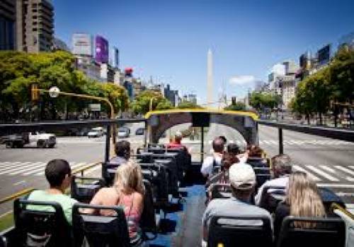 אוטובוס תיירים פתוח